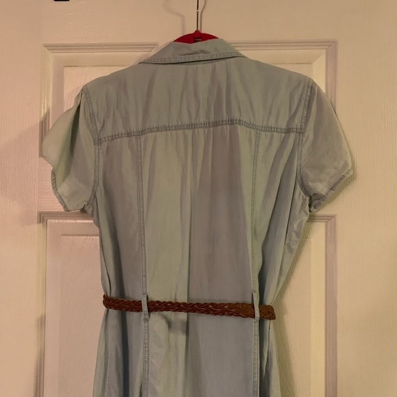 Guess Light denim dress with belt - Picture 8 of 9